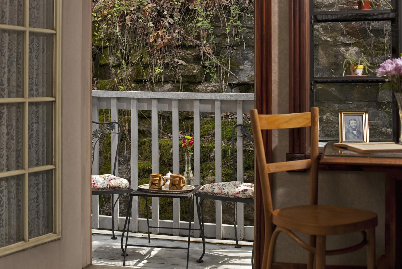 Cliff Cottage Inn 尤里卡斯普林斯 外观 照片