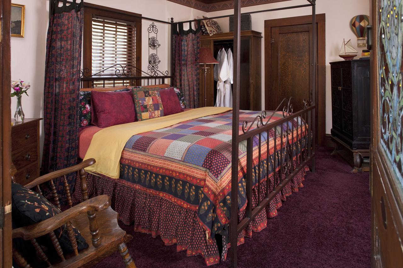 Cliff Cottage Inn 尤里卡斯普林斯 外观 照片