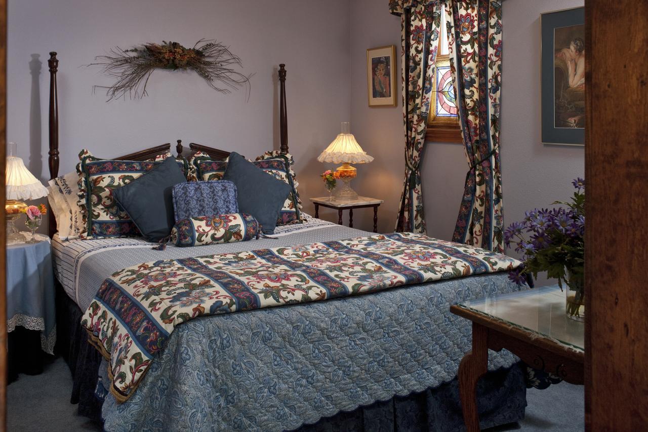 Cliff Cottage Inn 尤里卡斯普林斯 外观 照片