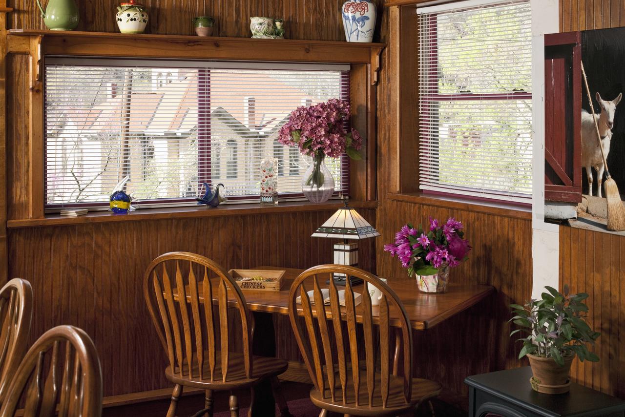 Cliff Cottage Inn 尤里卡斯普林斯 外观 照片