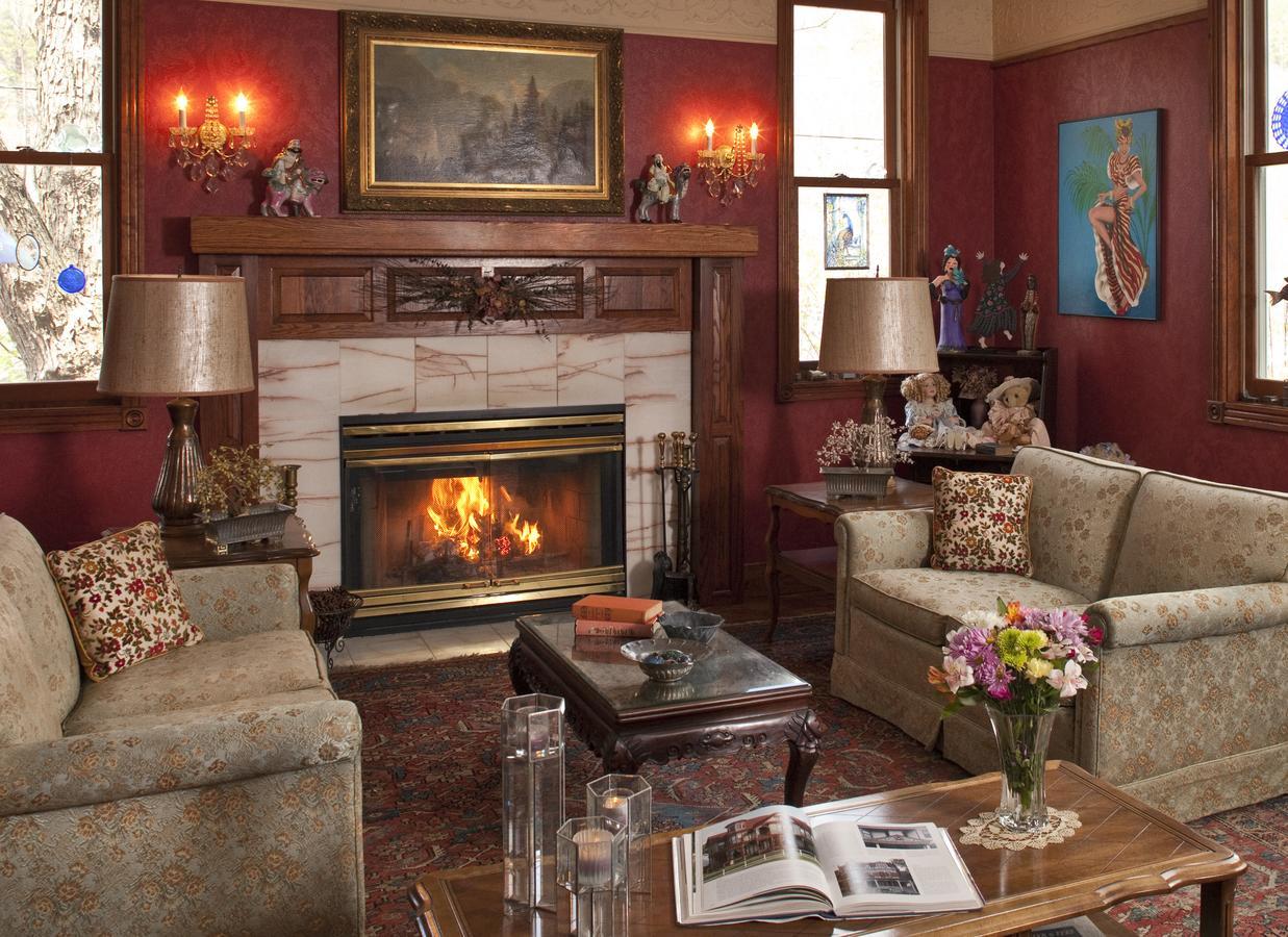 Cliff Cottage Inn 尤里卡斯普林斯 外观 照片